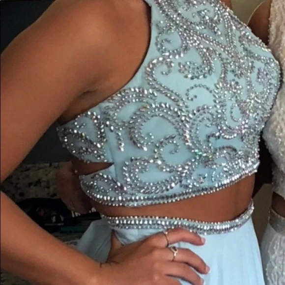 Two piece prom dress !! - Picture 2 of 7